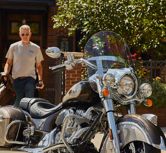 VOORZIENINGEN IN OVERVLOED